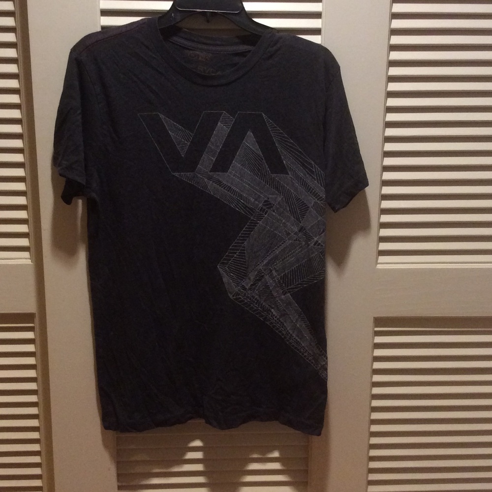 Mens gray shirt size M